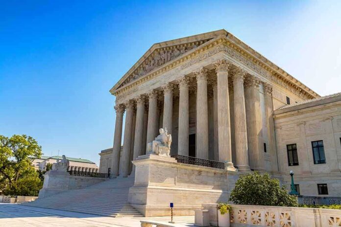 2365573473 featured image United States Supreme Court building with blue sky