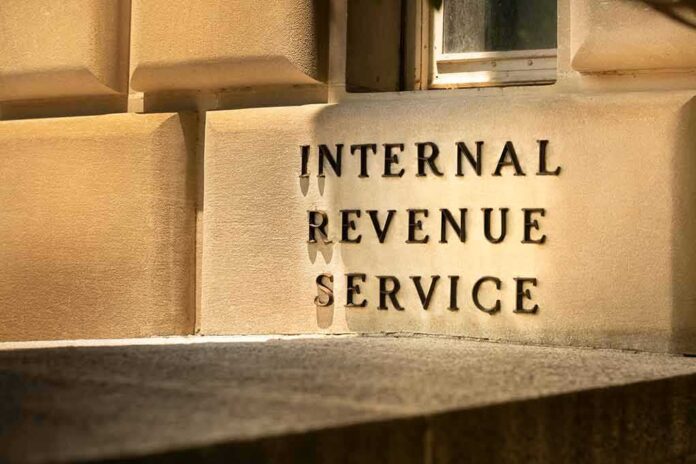 1178924374 featured image "Internal Revenue Service building sign"