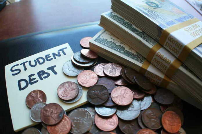 318232658 financial aid