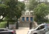 2 Teachers SLASHED By Maniac Kid Student slashes 2 teacher aides inside Bronx high school, police say