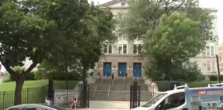 2 Teachers SLASHED By Maniac Kid Student slashes 2 teacher aides inside Bronx high school, police say