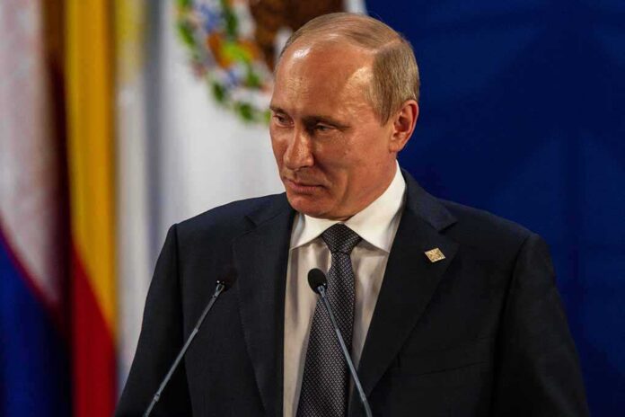 Los,Cabos,Baja,California,Sur,,Mexico,June,20,2013.,Russian Vladimir Putin at a podium during a formal event